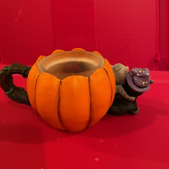 Halloween Jack-o'-lantern Tea Light Candle Holder - Picture 2 of 3